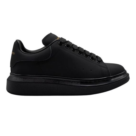 Alexander McQueen Sneakers - Moveda