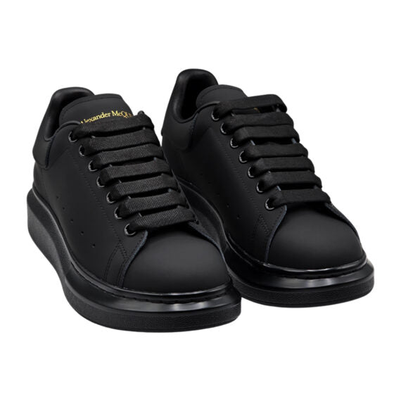 Alexander McQueen Sneakers - Moveda