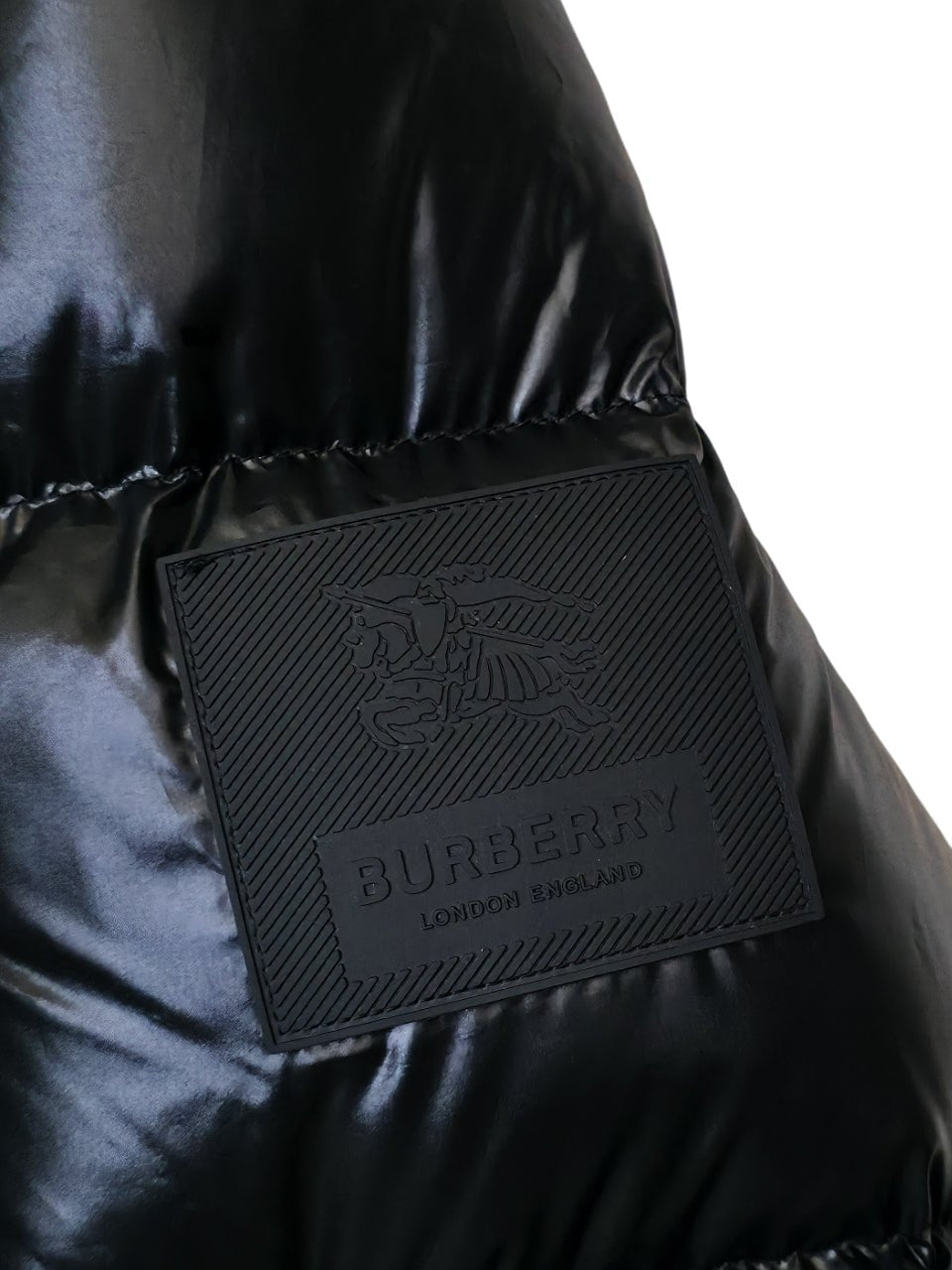 Burberry Puffer Jacket - Moveda