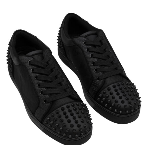 Louboutin Sneakers - Moveda