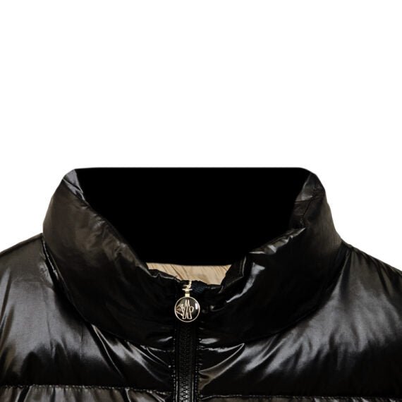 Moncler Puffer Jacket - Moveda
