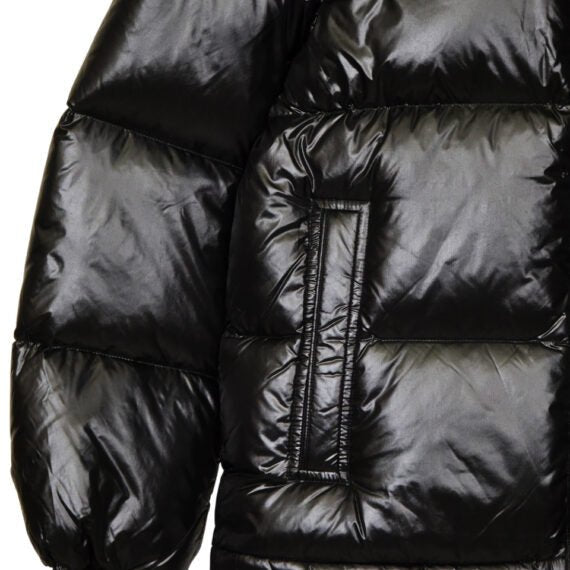 Moncler Puffer Jacket - Moveda