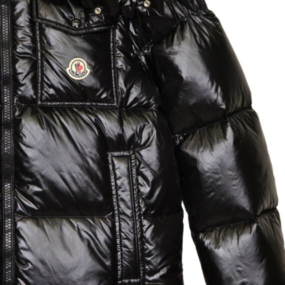 Moncler Puffer Jacket - Moveda